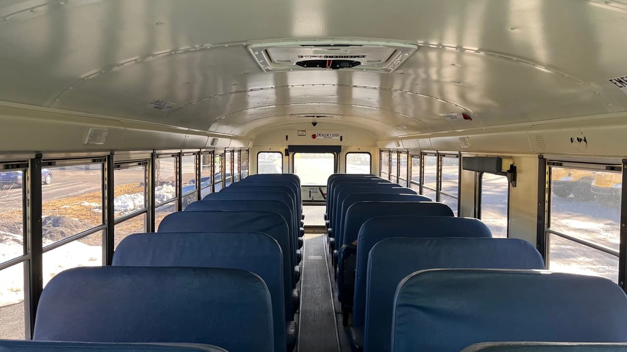 2014 IC CE300 School Bus - Image 8