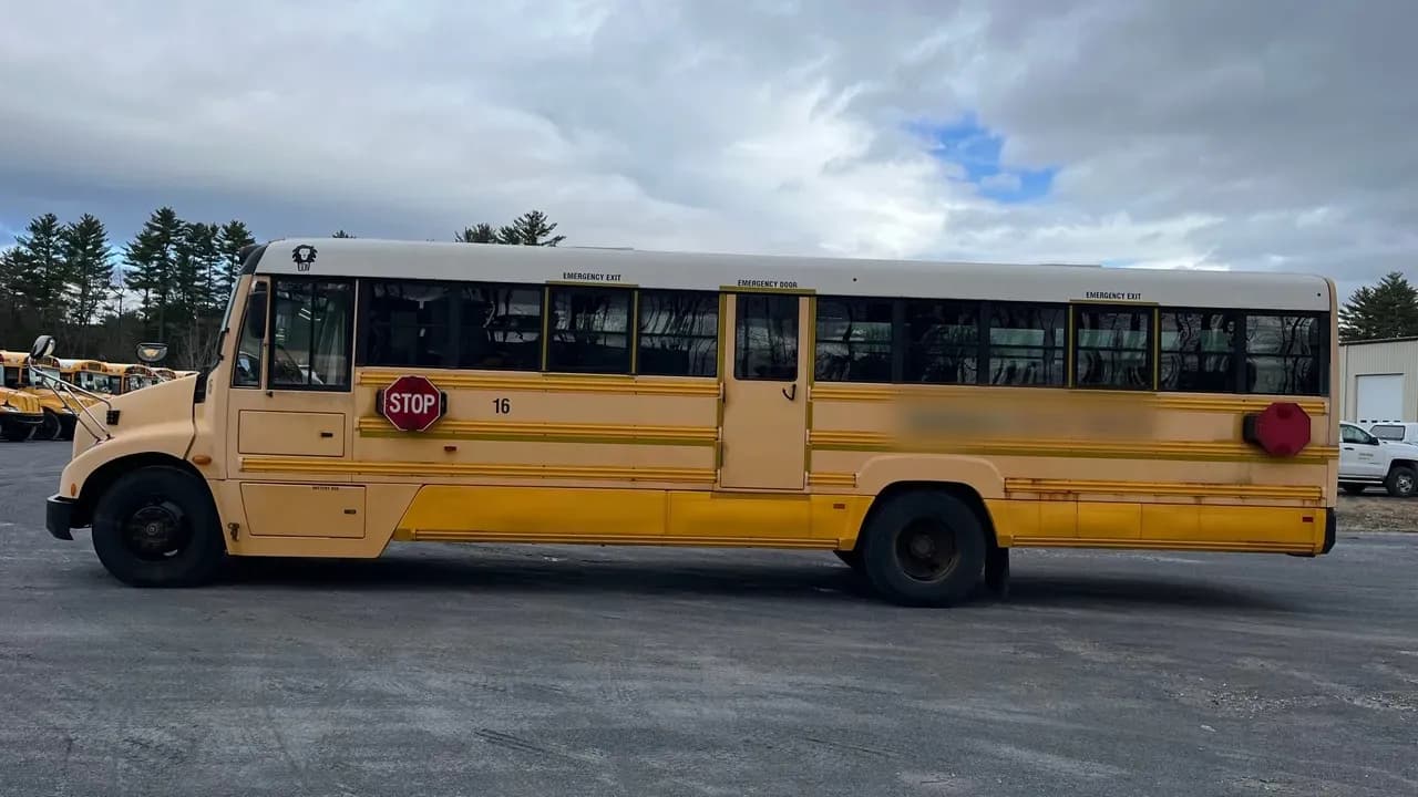2014 Lion Spartan School Bus - Image 3