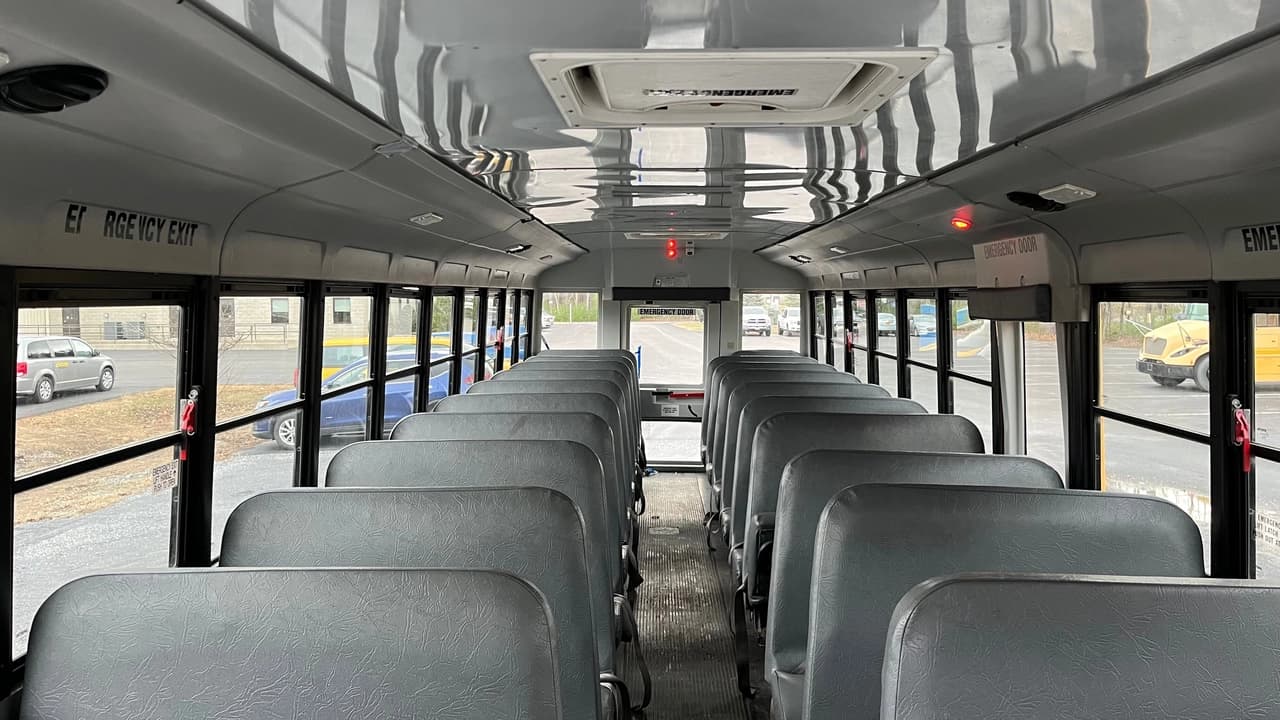 2014 Lion Spartan School Bus - Image 8