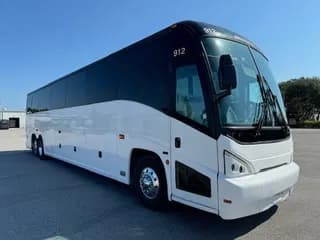 2007 Motor Coach Industries J4500 bus
