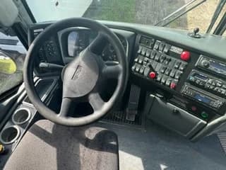 2008 VanHool C2045 Coach - Image 4