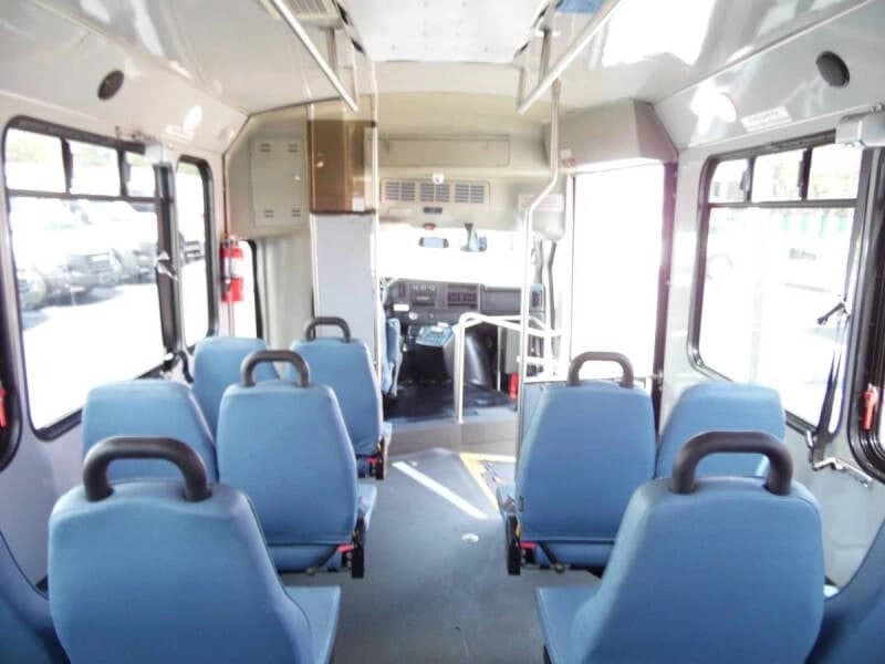 2014 Chevrolet Express Shuttle Bus - Image 18