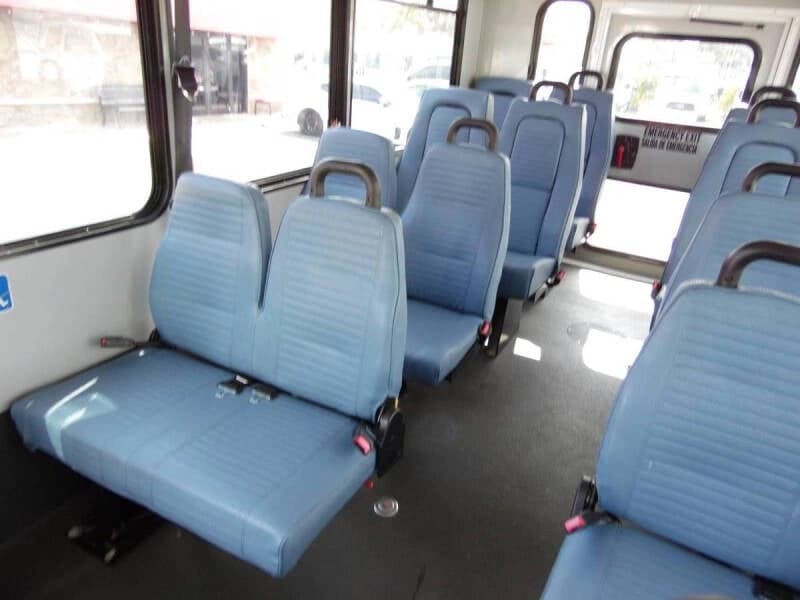 2014 Chevrolet Express Shuttle Bus - Image 12