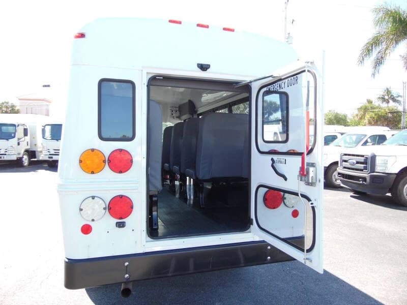 2018 Chevrolet Express Shuttle Bus - Image 6