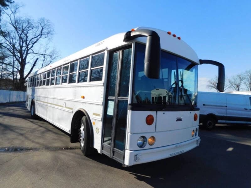 2013 Thomas T-Liner HDX Activity Bus - Image 1