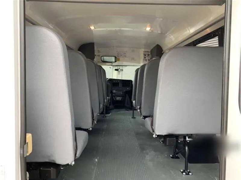 2014 Chevrolet Express 3500 Shuttle Bus - Image 15