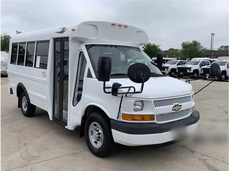 2014 Chevrolet Express 3500 Shuttle Bus - Image 1