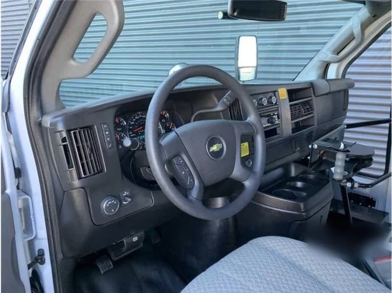 2017 Chevrolet Express 3500 Shuttle Bus - Image 11
