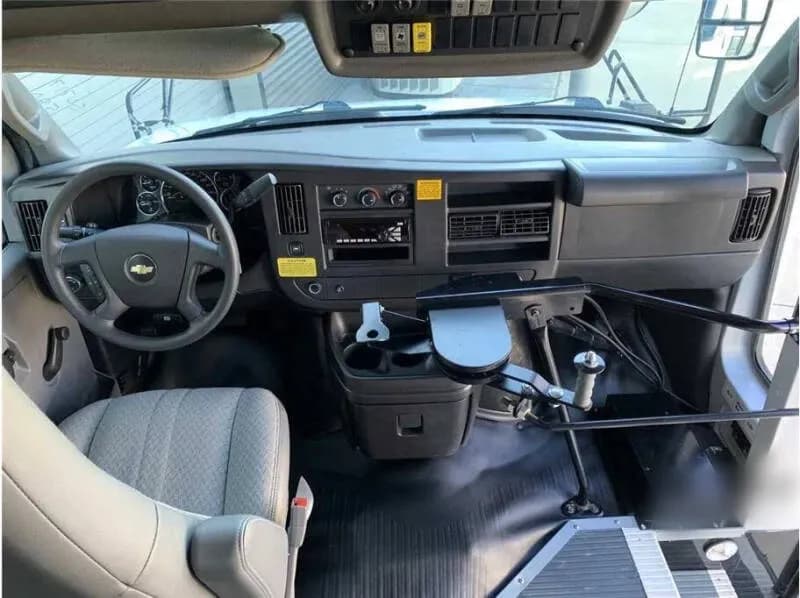 2017 Chevrolet Express 3500 Shuttle Bus - Image 19