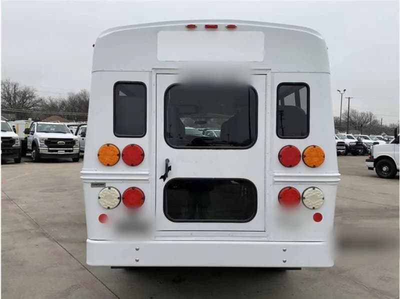 2013 Chevrolet Express 3500 Shuttle Bus - Image 8