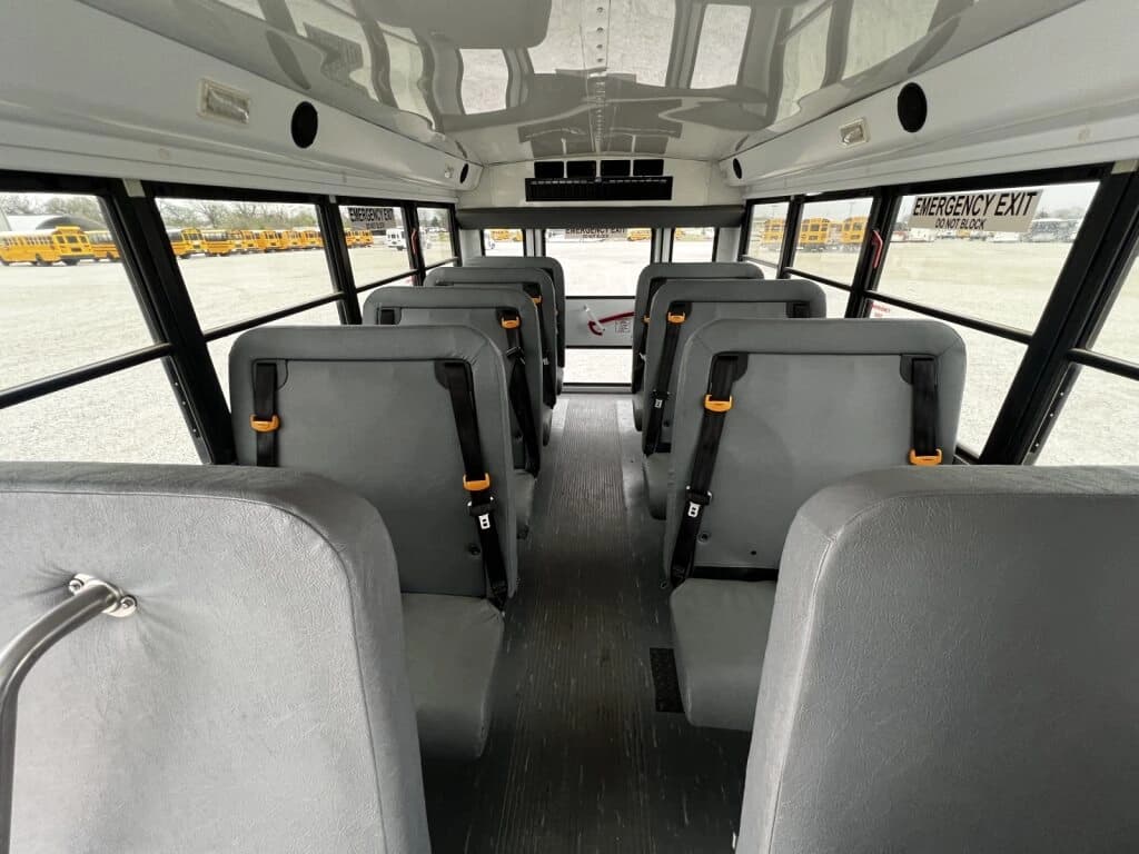 2014 Chevy Collins MFSAB Activity Bus - Image 8