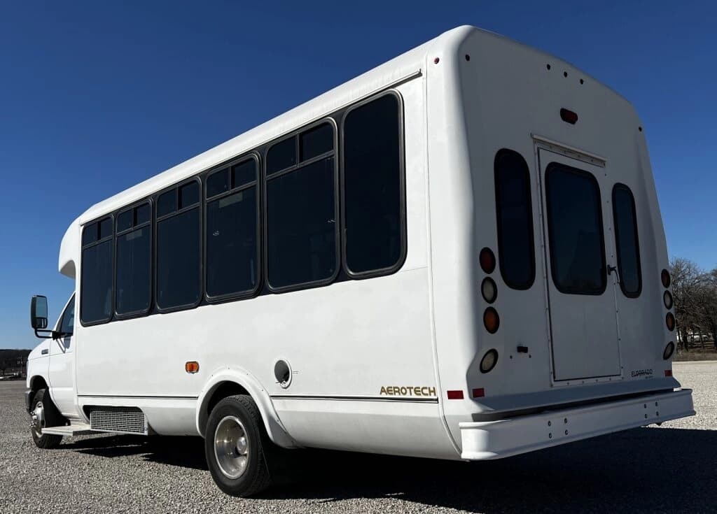 2017 Ford Eldorado Shuttle Bus - Image 2