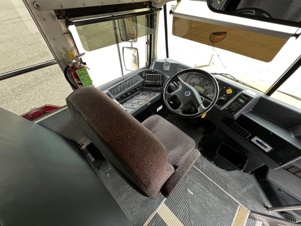 2013 Blue Bird Vision School Bus - Image 11
