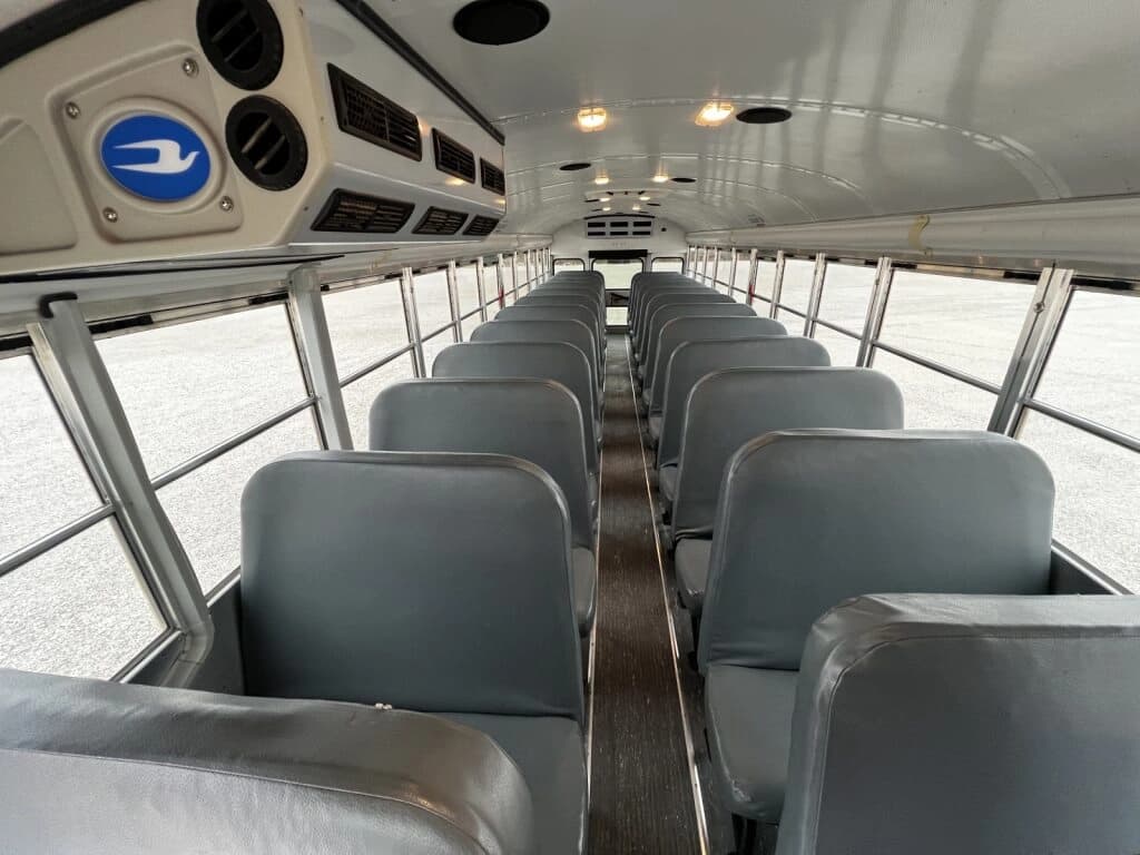 2013 Blue Bird Vision School Bus - Image 10