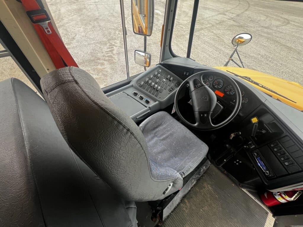 2018 International ICCE School Bus - Image 6