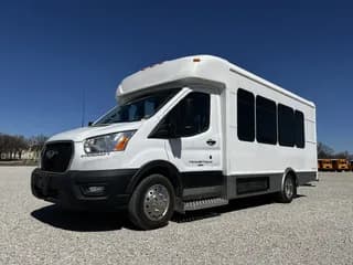 2022 Ford Transit bus