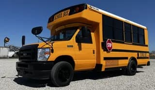 2025 Ford E450 bus