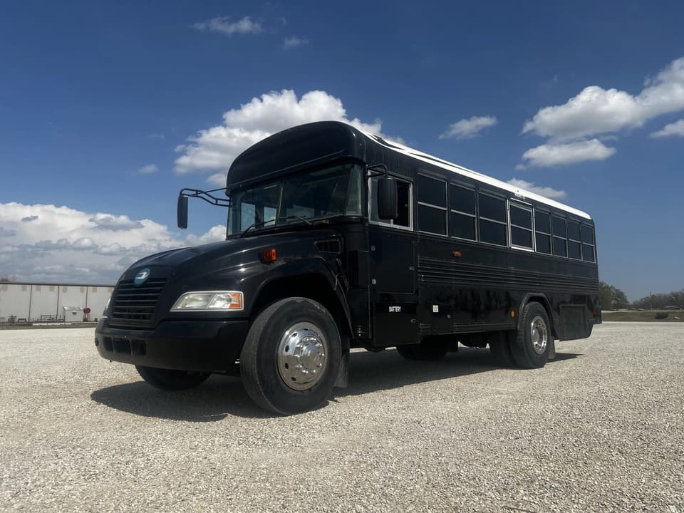 2015 Blue Bird Vision Activity Bus - Image 3