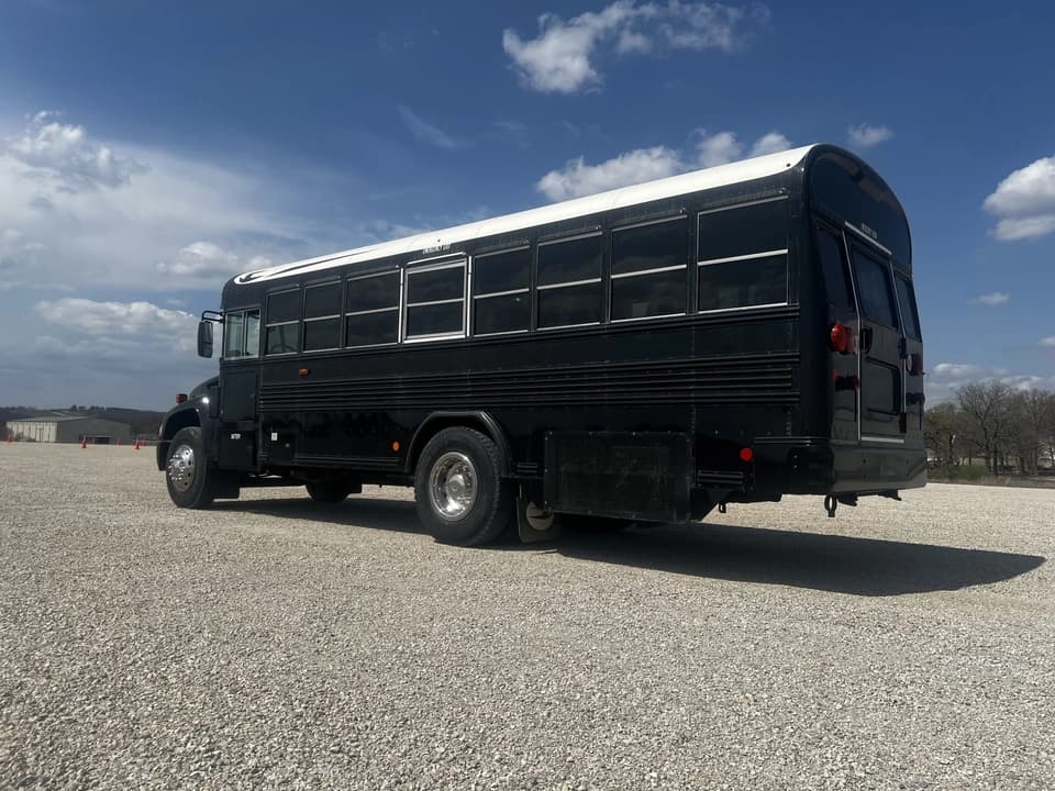 2015 Blue Bird Vision Activity Bus - Image 4