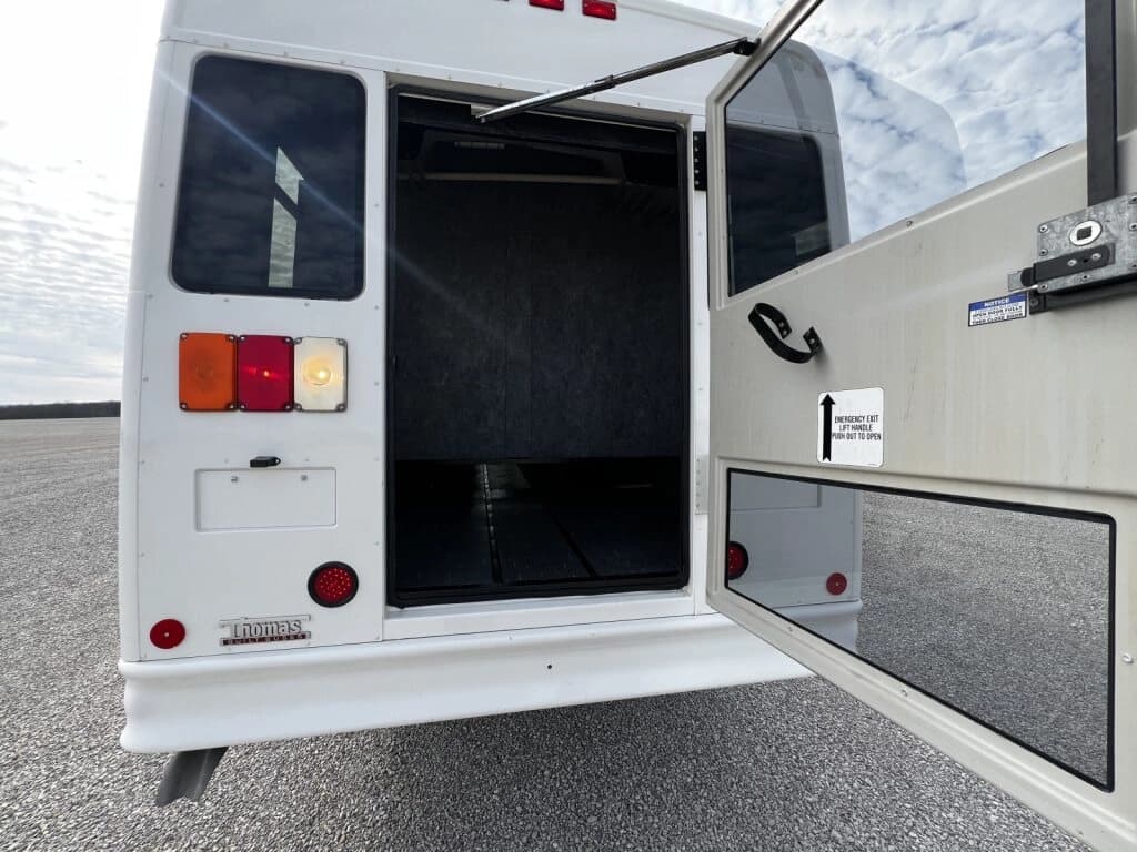 2016 Thomas C2 Activity Bus - Image 4