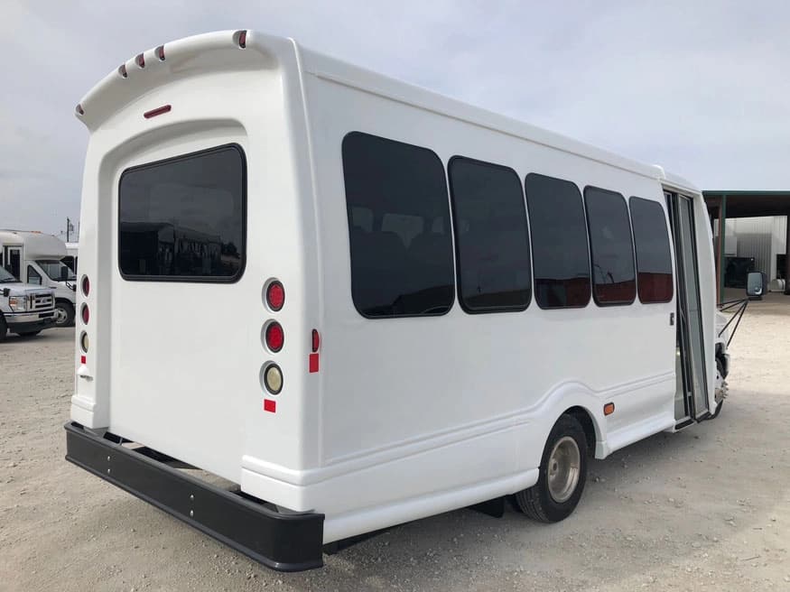 2010 Ford E450 Turtle Top Shuttle Bus - Image 2