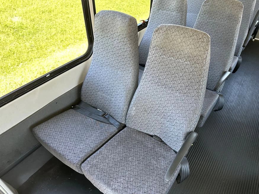 2012 Ford E350 Starcraft Allstar Shuttle Bus - Image 5