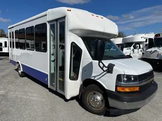 2019 Chevrolet 4500 bus