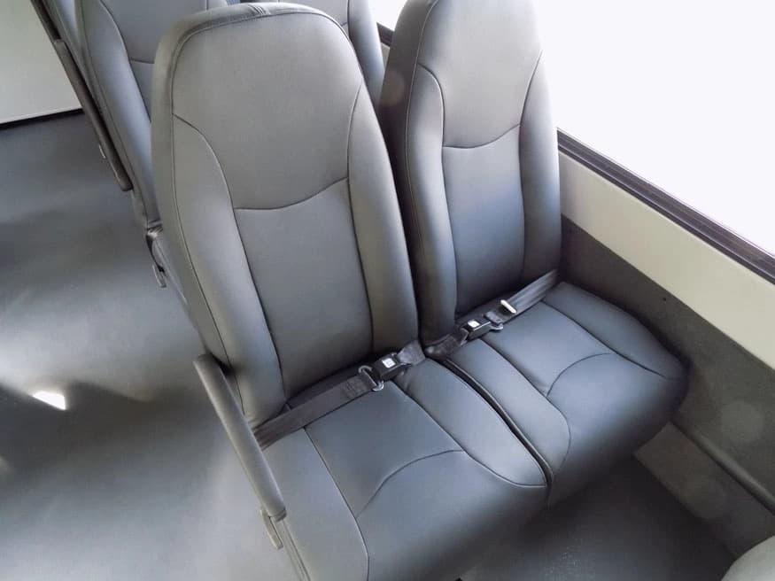 2023 Chevrolet 3500 Starcraft AllStar Shuttle Bus - Image 5