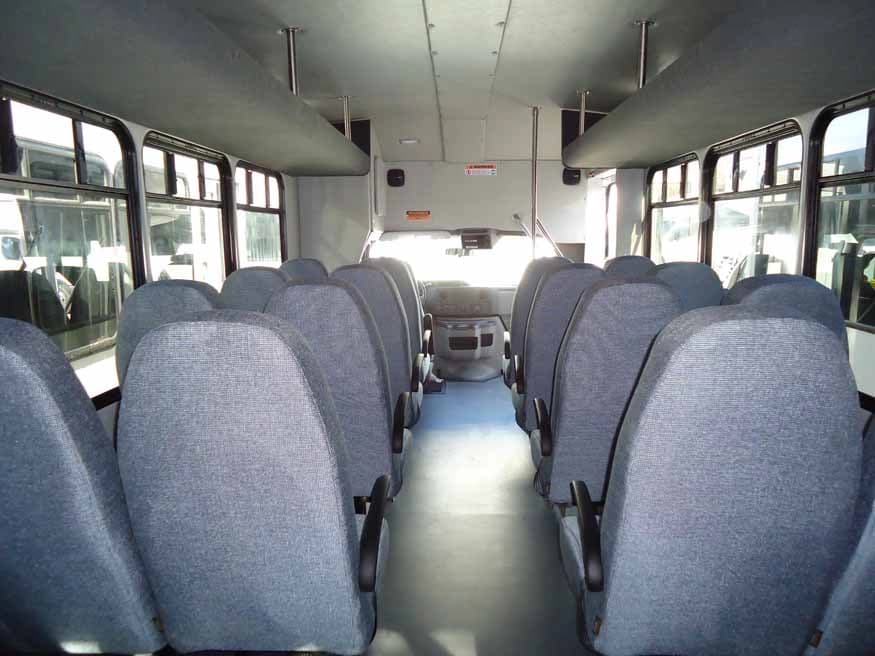 2022 Ford E450 Starcraft Allstar Shuttle Bus - Image 4