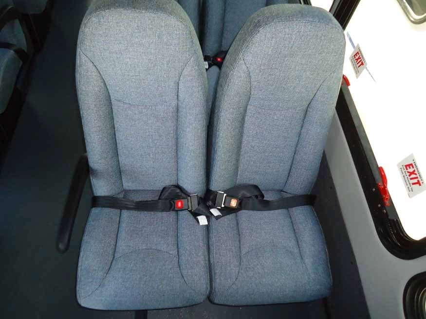 2022 Ford E450 Starcraft Allstar Shuttle Bus - Image 5