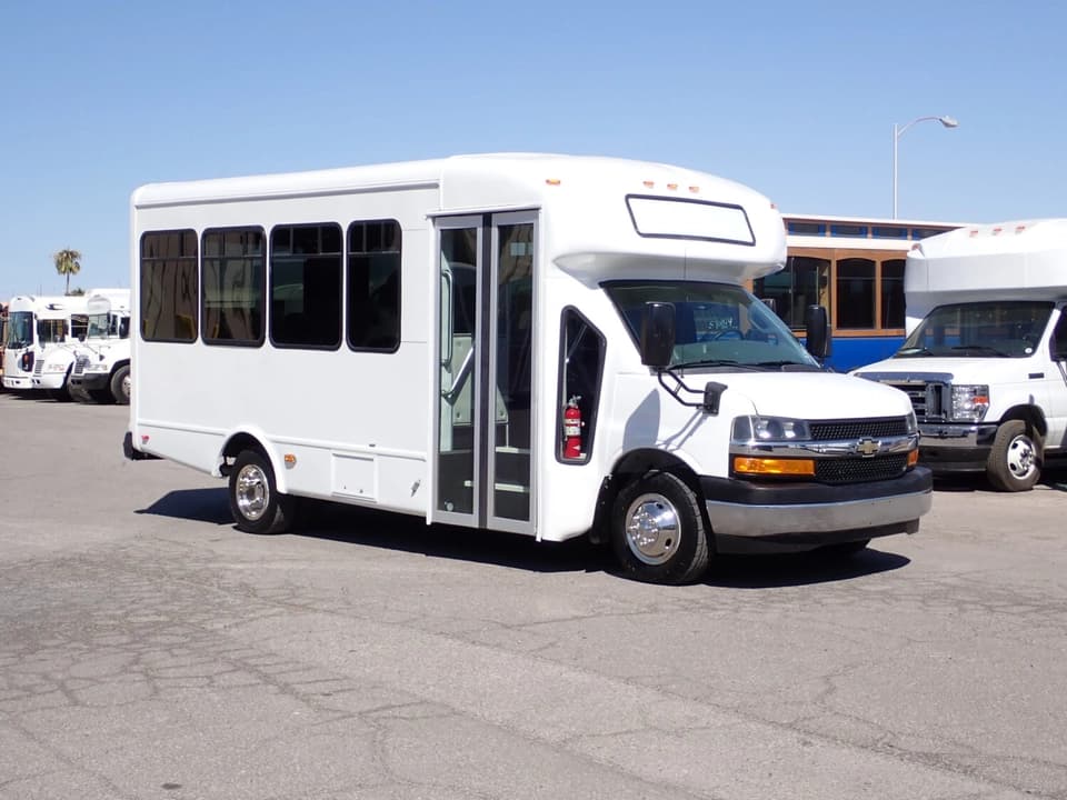 2020 Starcraft Allstar Shuttle Bus - Image 1