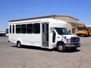 2016 Ford Goshen bus