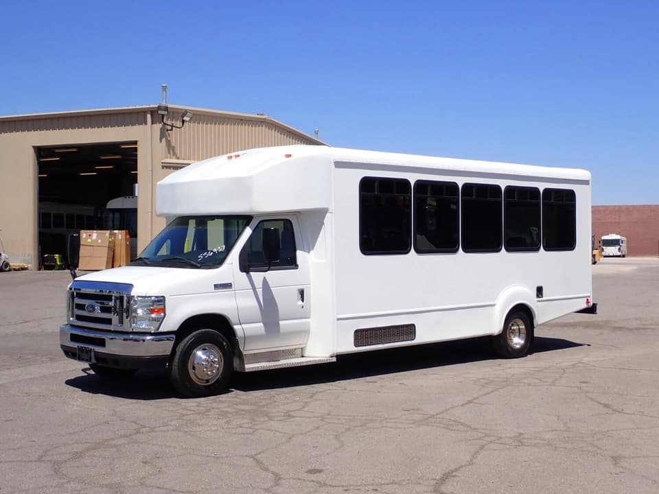 2016 Ford Goshen Impulse Shuttle Bus - Image 3