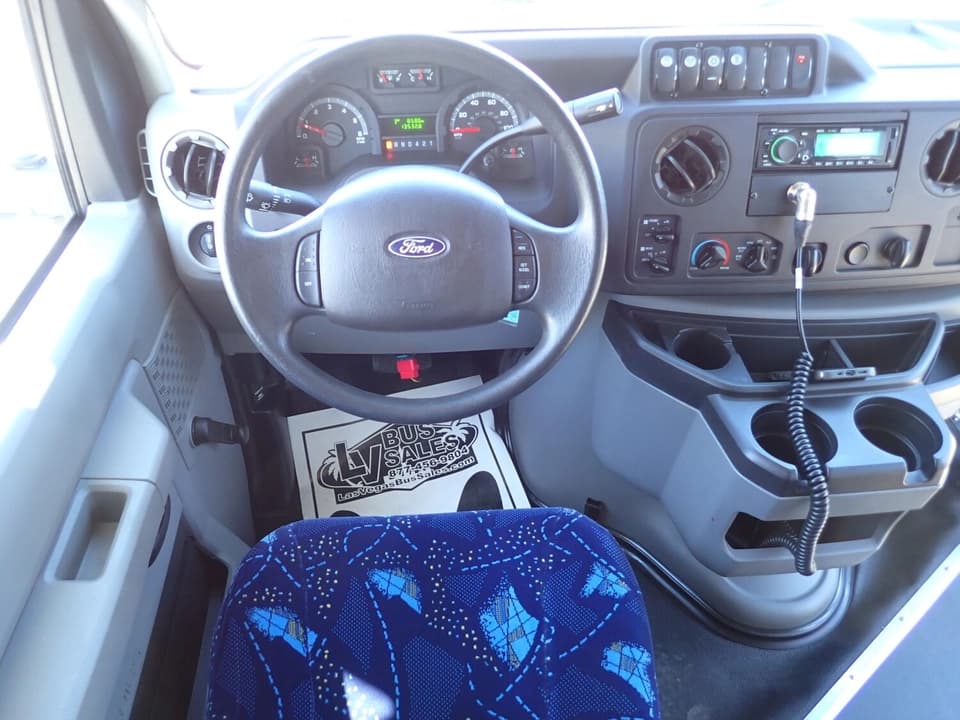2019 Ford ElDorado Advantage Shuttle Bus - Image 11