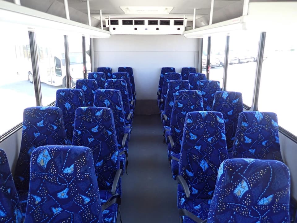 2019 Ford ElDorado Advantage Shuttle Bus - Image 9
