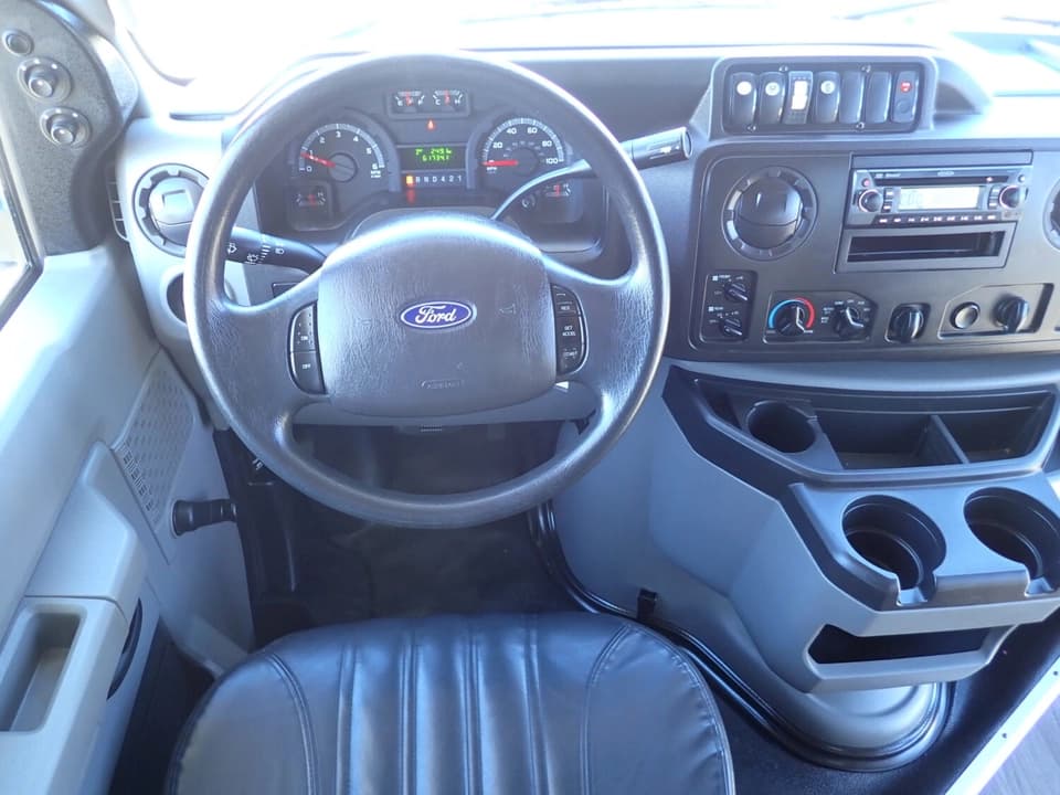 2019 Goshen Impulse Shuttle Bus - Image 10