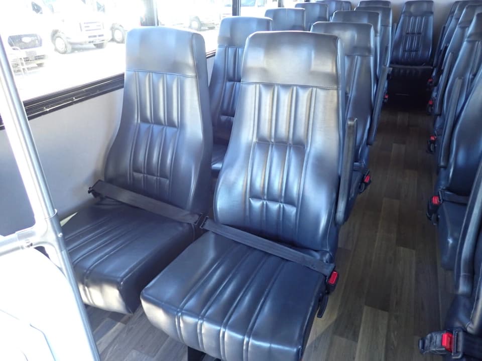 2019 Goshen Impulse Shuttle Bus - Image 7