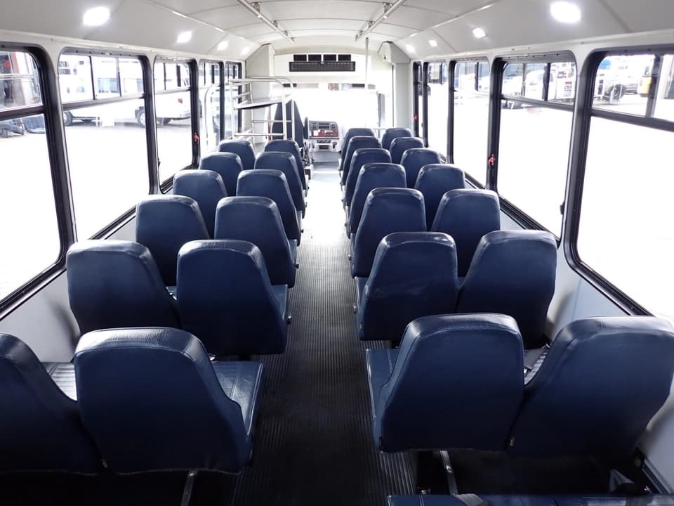 2018 Champion Defender Shuttle Bus - Image 10