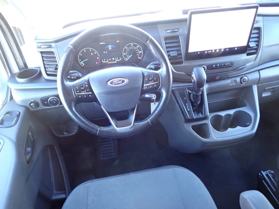 2022 Ford Transit 350 Passenger Van - Image 11