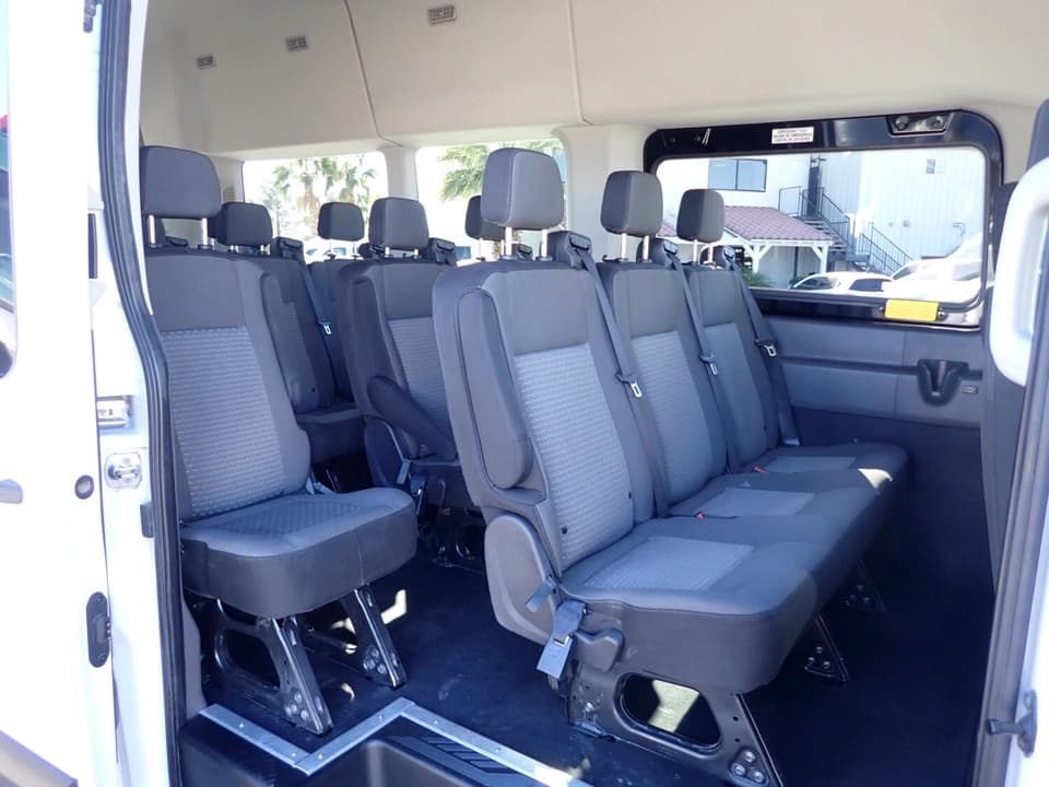 2022 Ford Transit 350 Passenger Van - Image 8