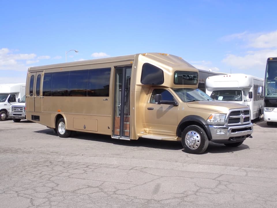 2013 Ameritrans F330 Shuttle Bus - Image 1