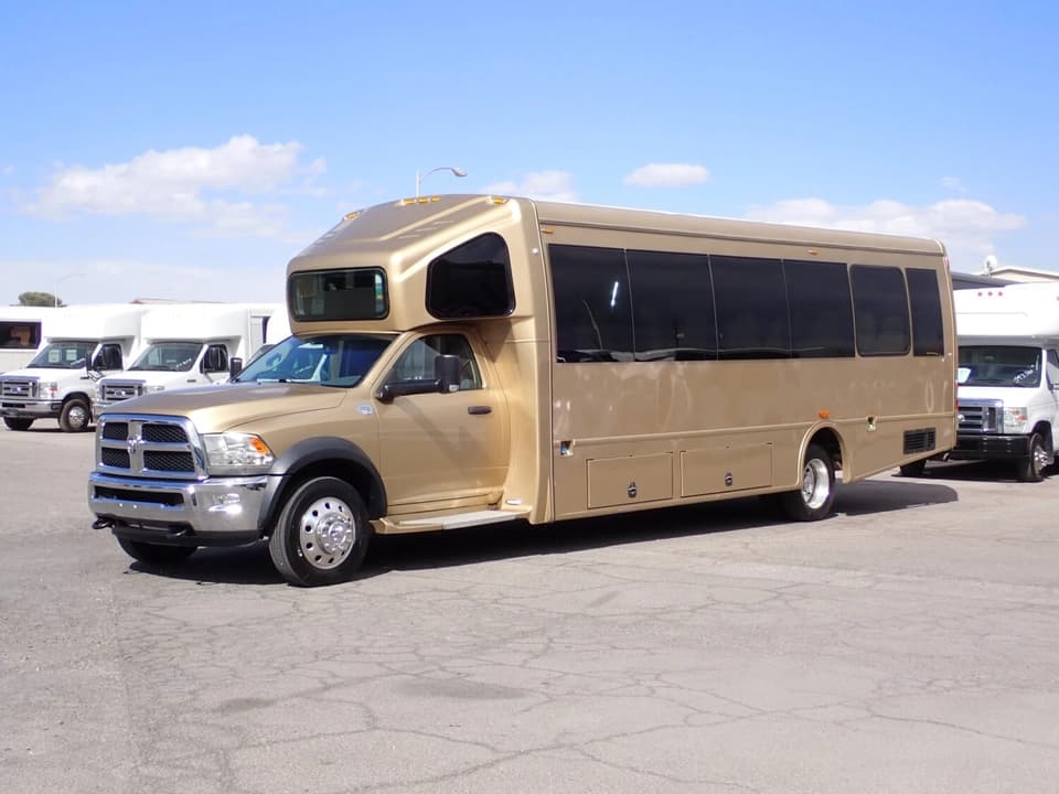 2013 Ameritrans F330 Shuttle Bus - Image 3