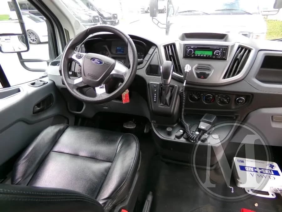 2019 Glaval Commute Shuttle Bus - Image 6