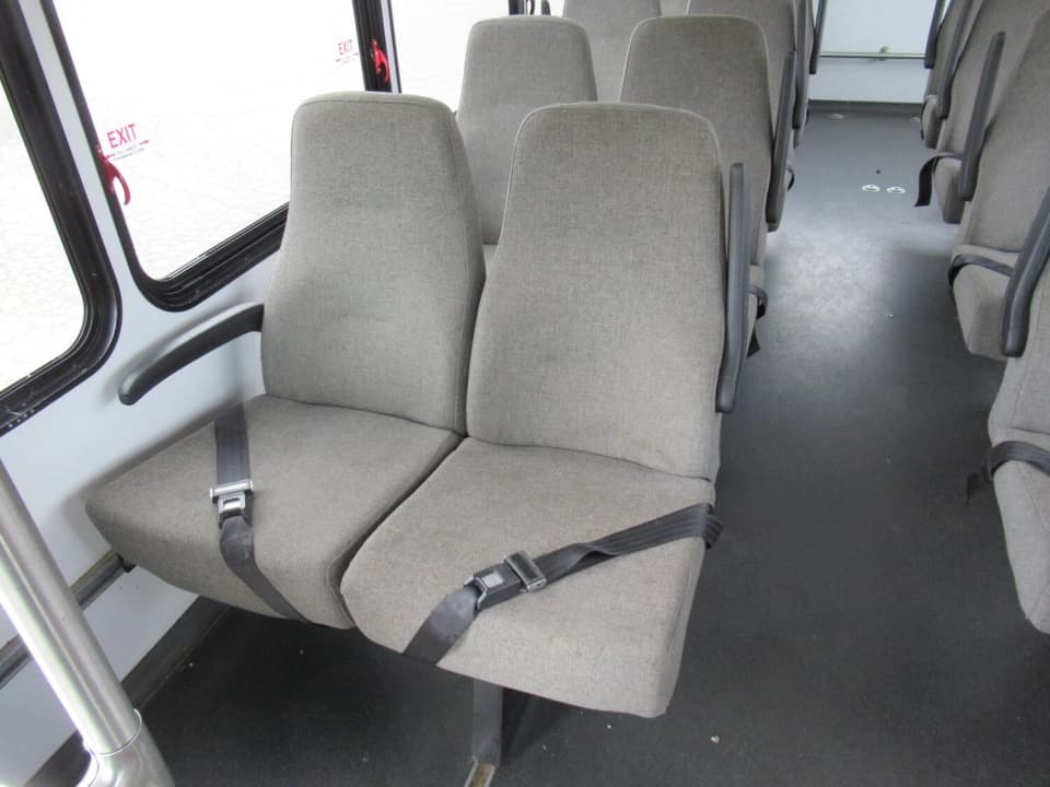 2014 Startrans Senator Shuttle Bus - Image 8