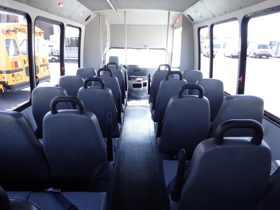 2014 Elkhart Coach EC II Shuttle Bus - Image 9