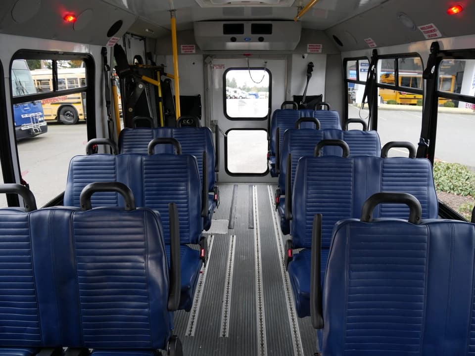 2016 Chevrolet Elkhart Coach EC II Shuttle Bus - Image 5