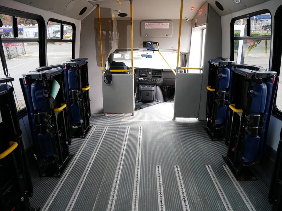 2016 Chevrolet Elkhart Coach EC II Shuttle Bus - Image 8