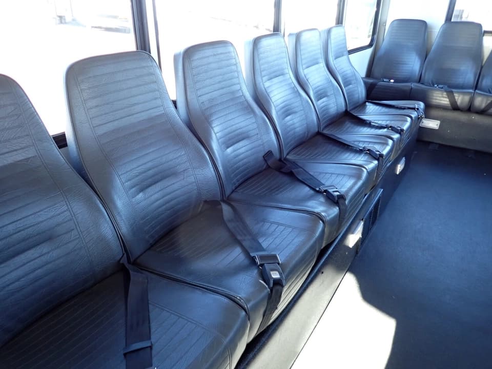 2020 Chevrolet Starcraft Allstar Shuttle Bus - Image 7