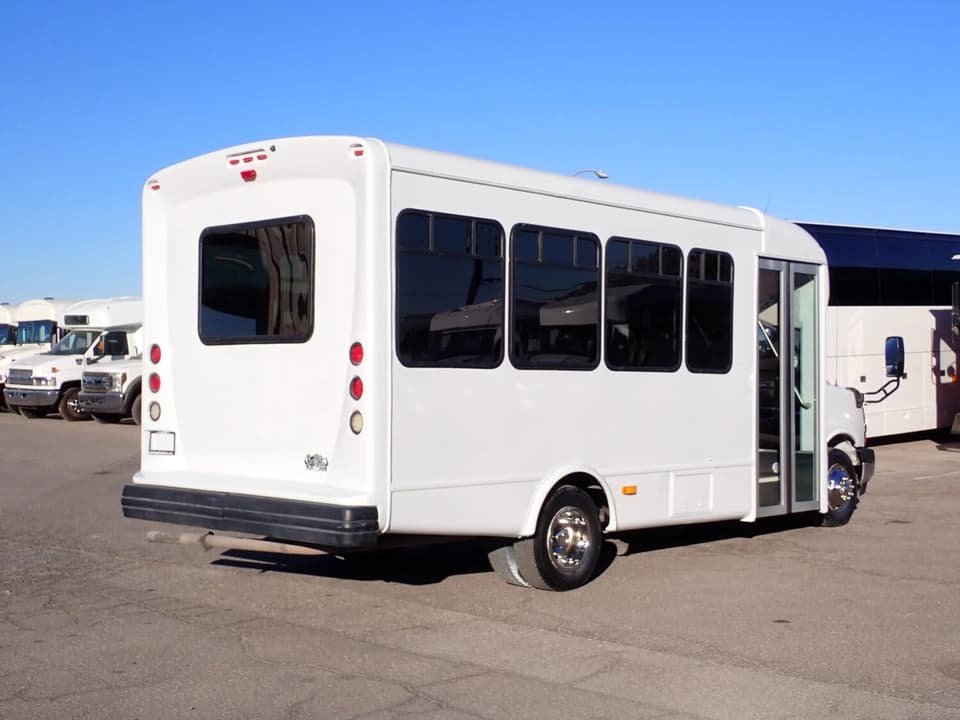 2020 Chevrolet Starcraft Allstar Shuttle Bus - Image 6