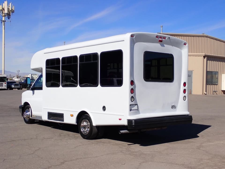 2020 Chevrolet Starcraft Allstar Shuttle Bus - Image 5